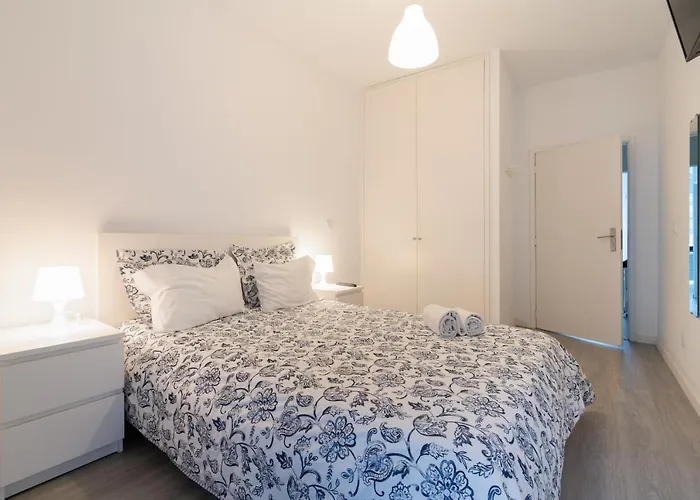 Moreira Family Πανσιόν *