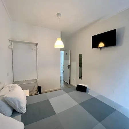 Moreira Family Порту