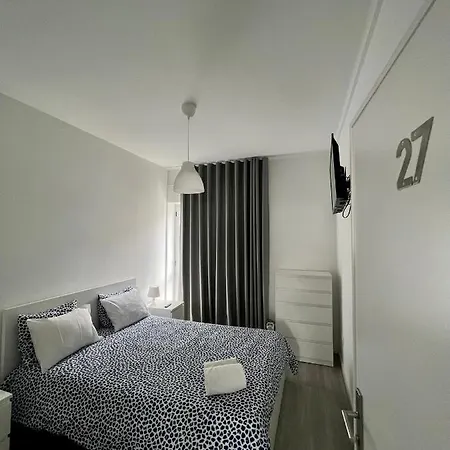 Moreira Family Guest house *