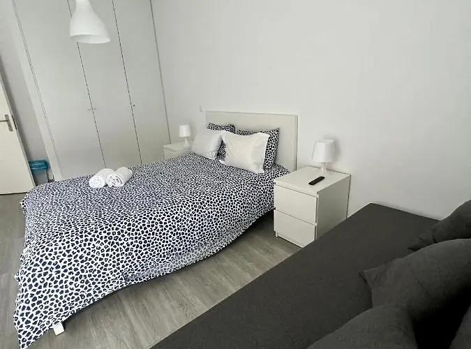 بيت ضيافة Moreira Family